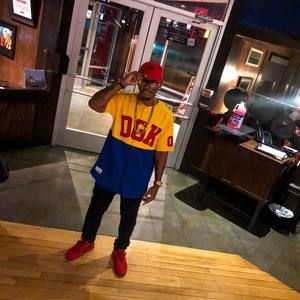 Meet your Posher, Davell